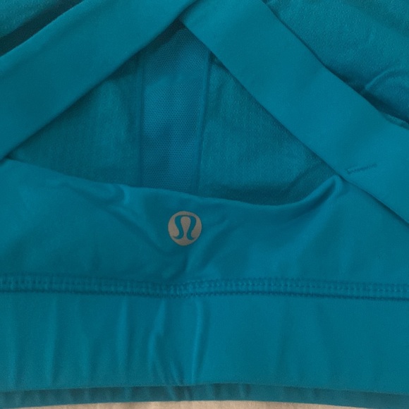 Lululemon teal sports bra - Picture 3 of 4
